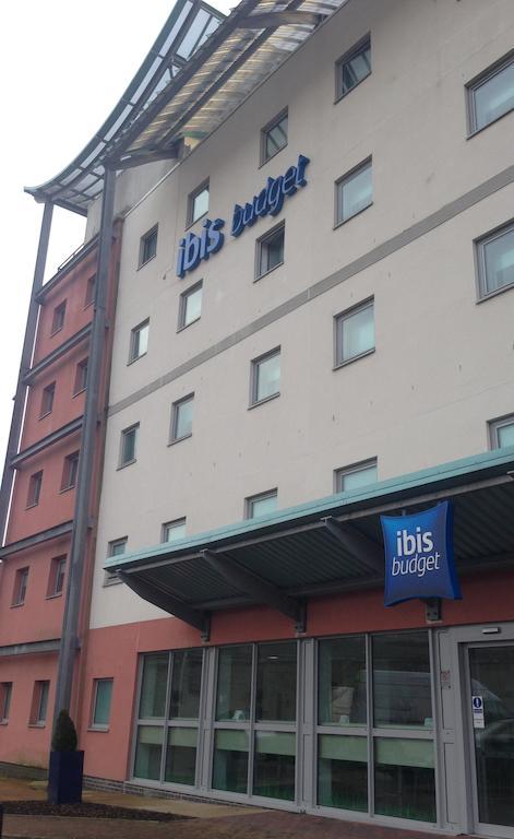 Ibis Budget Newport Extérieur photo